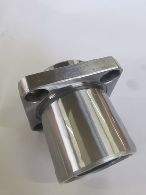 L'unità di cuscinetto a movimento lineare LMKP Flange rotonda per la macchina CNC Stampa 3D Gcr15 SUS G6